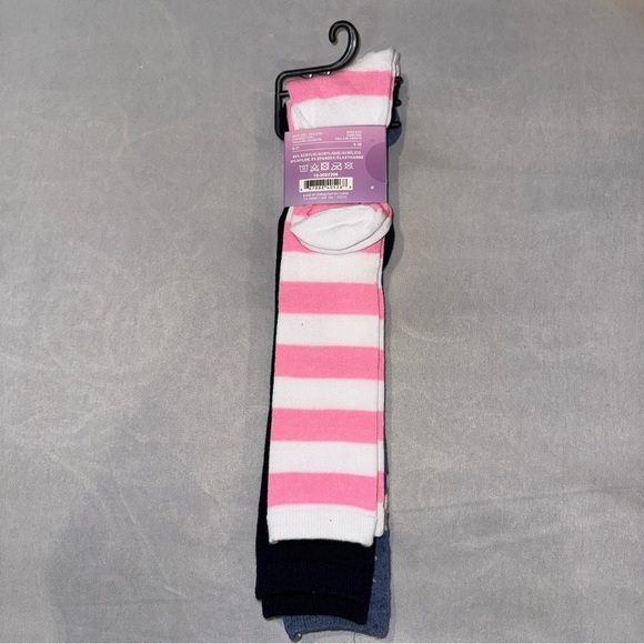 Comfy Toes Socks 3 Pair - Sloth and Star, Stripes, and Solid Colour Knee-High - Picture 2 of 6